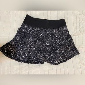 Lulu lemon Tennis skirt perfect for a volley!